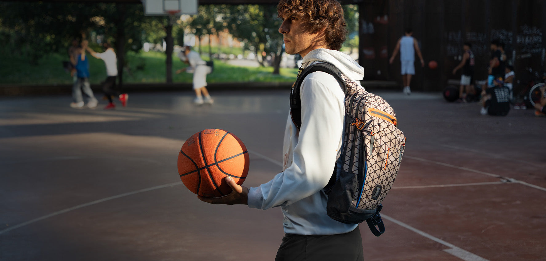Cosa mettere nello zaino da trekking per camminare leggeri 