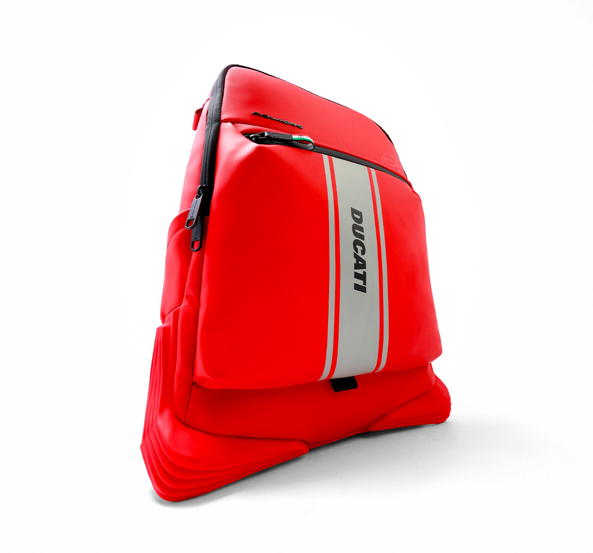 DUCATI ドゥカティ 純正 コレクションケース 未使用 非売品 6マス 赤 Piquadro x Ducati: design, innovation and performance | Piquadro