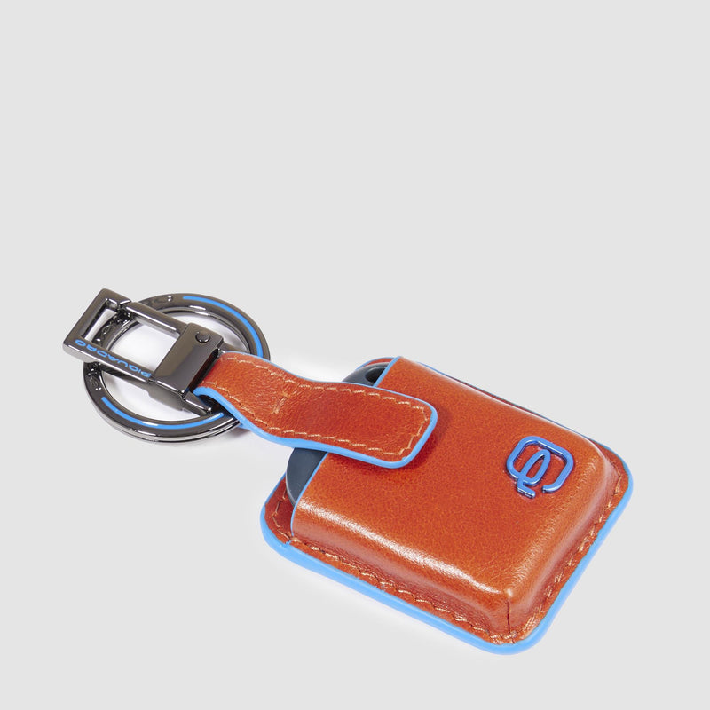 Carabiner keychain with CONNEQU