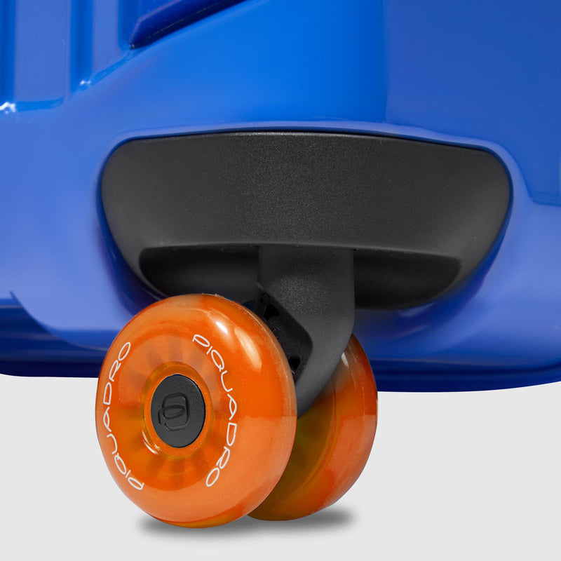 Double interchangeable wheel