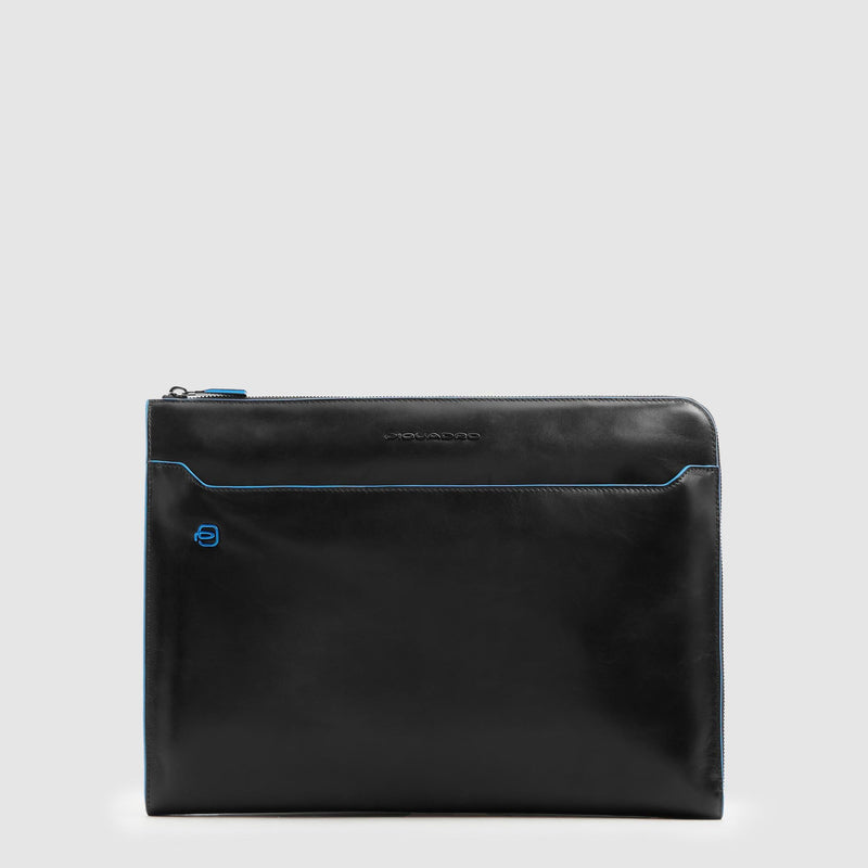 Laptop sleeve 13,3" with stow-away handles