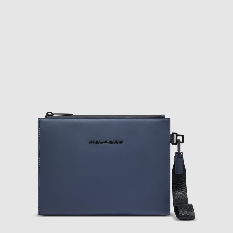 Water resistant clutch