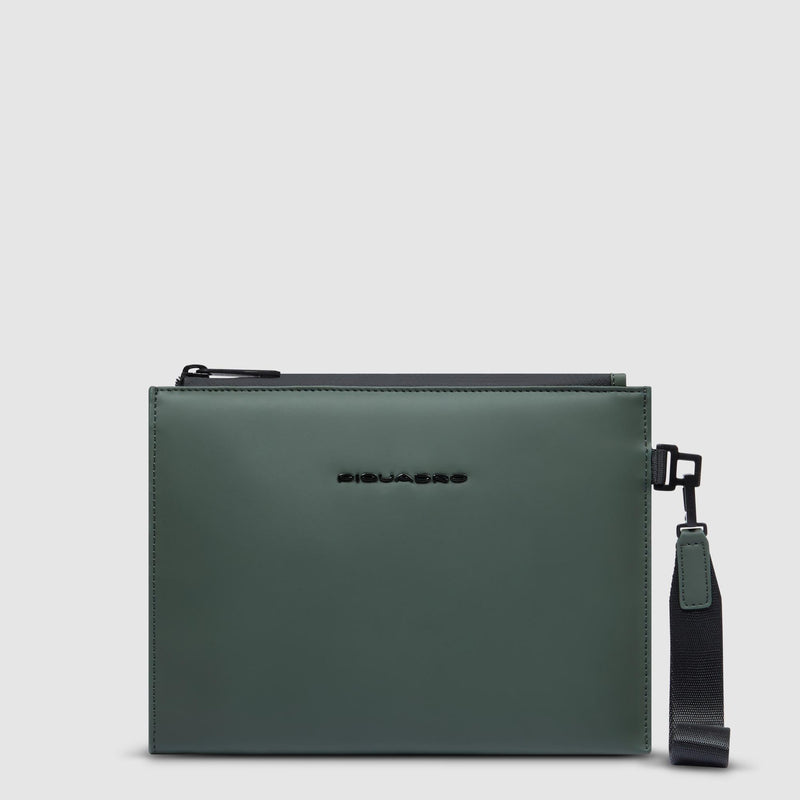 Water resistant clutch