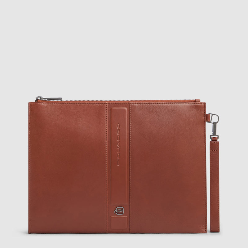 Carteira de mão masculina de couro para iPad® 11" com alça de pulso - Conhaque