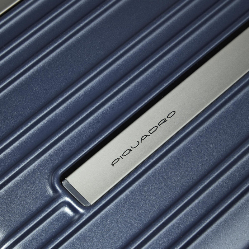 4 wheel cabin suitcase