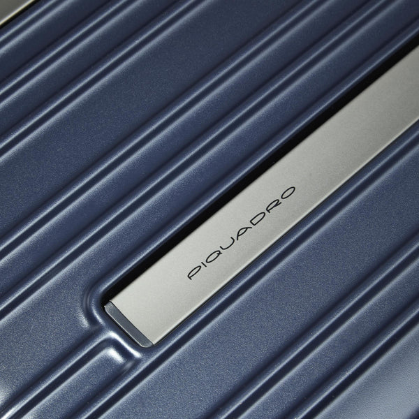 4 wheel cabin suitcase