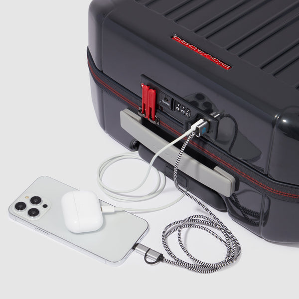 4 wheel cabin suitcase