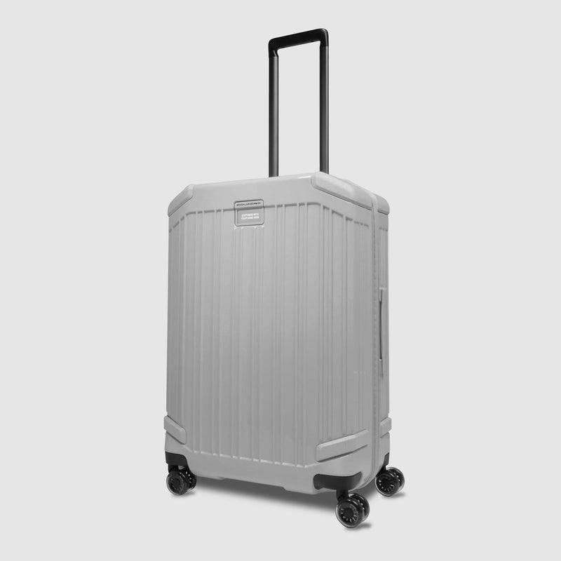 Medium size,4 wheel suitcase