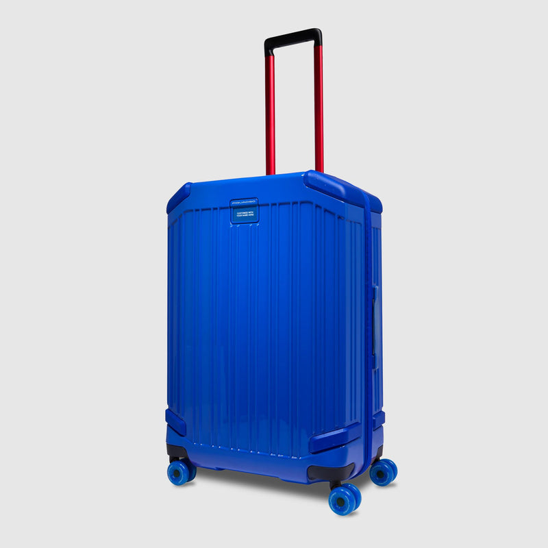 Medium size,4 wheel suitcase