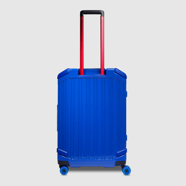 Medium size,4 wheel suitcase