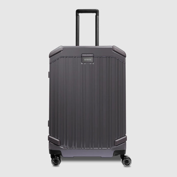 Medium size,4 wheel suitcase