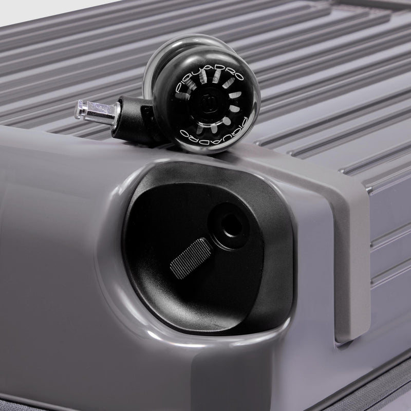 Medium size,4 wheel suitcase