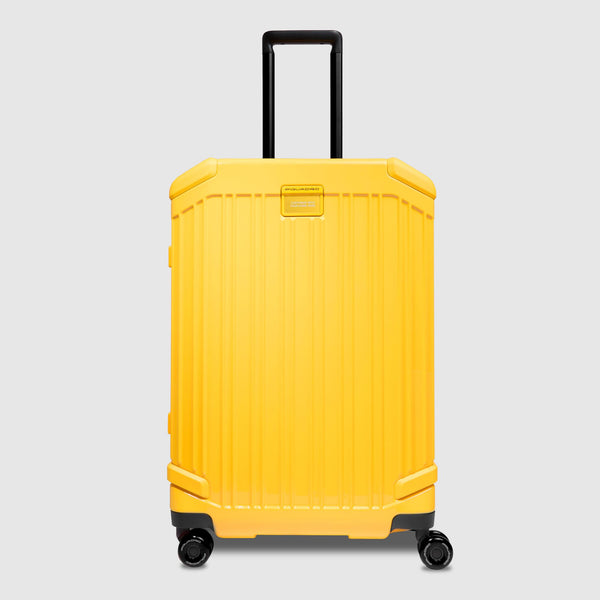 Medium size,4 wheel suitcase