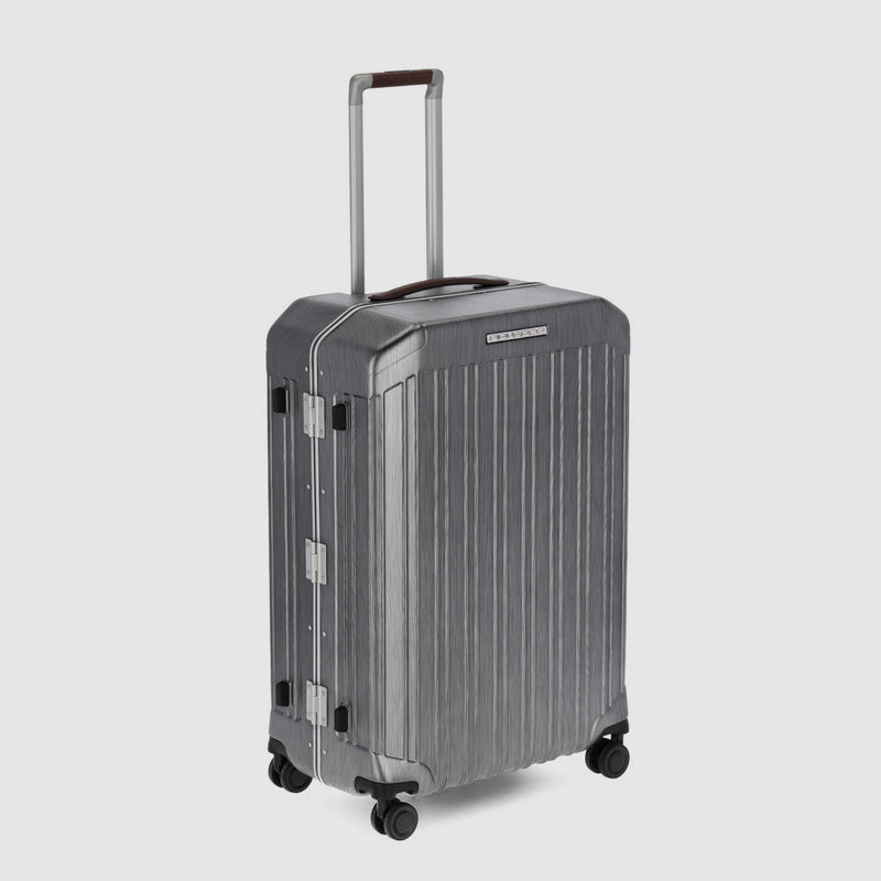 Medium size, 4 wheel suitcase