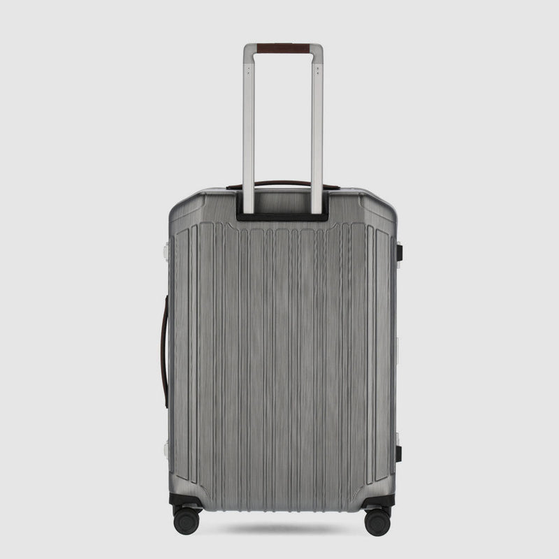 Medium size, 4 wheel suitcase