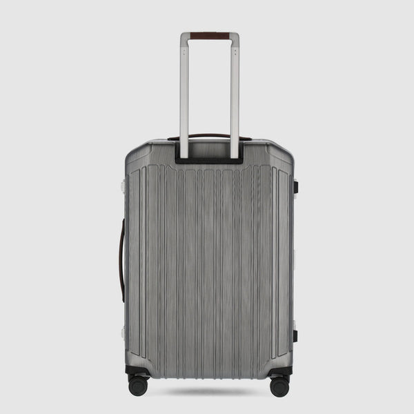 Medium size, 4 wheel suitcase