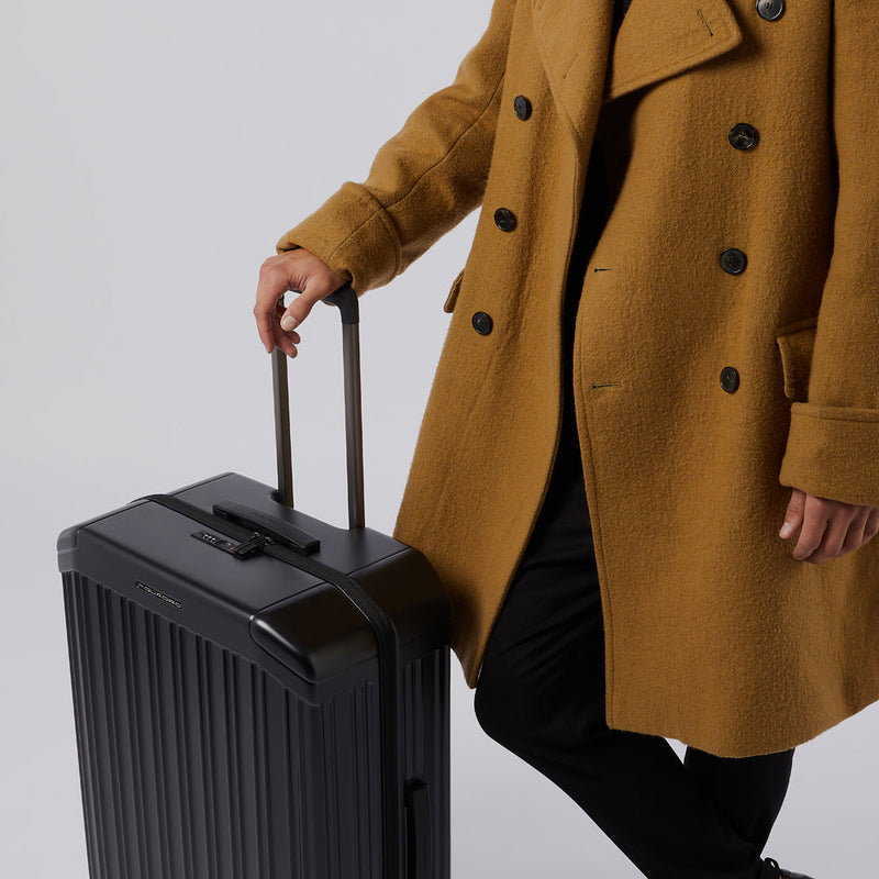 RIMOWA Essential Cabin Suitcase in Orange for Men