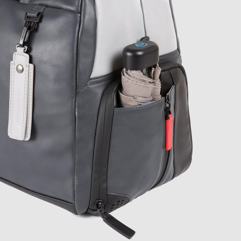 Personalizable duffel bag