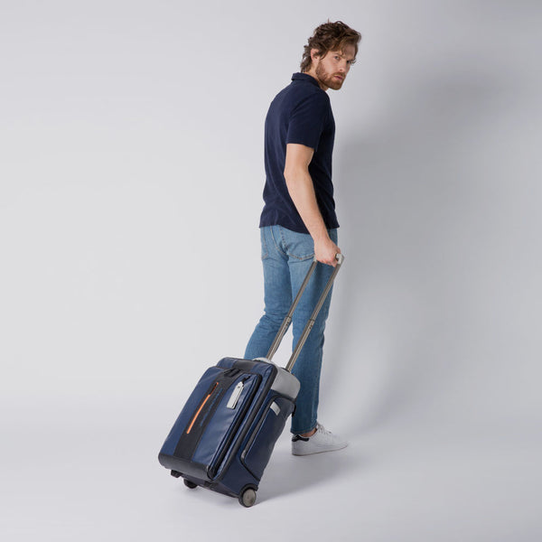 Convertible to backpack cabin suitcase