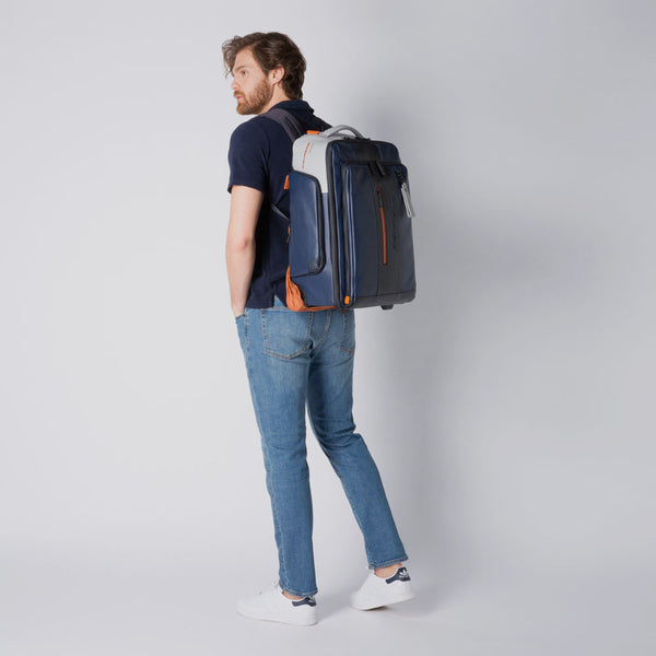 Convertible to backpack cabin suitcase