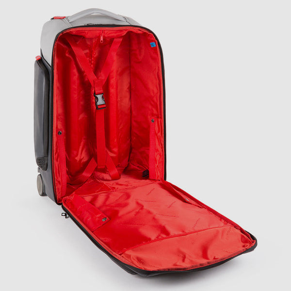 Convertible to backpack cabin suitcase