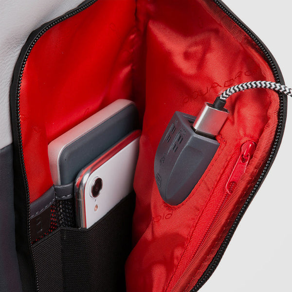 Convertible to backpack cabin suitcase