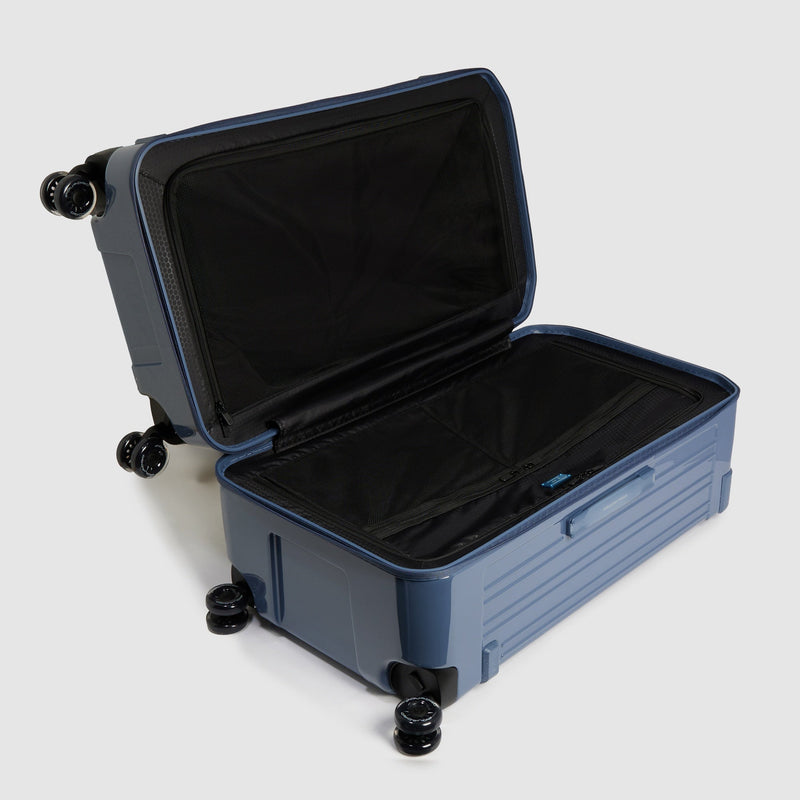 Hardside 4 wheel suitcase in trunk shape