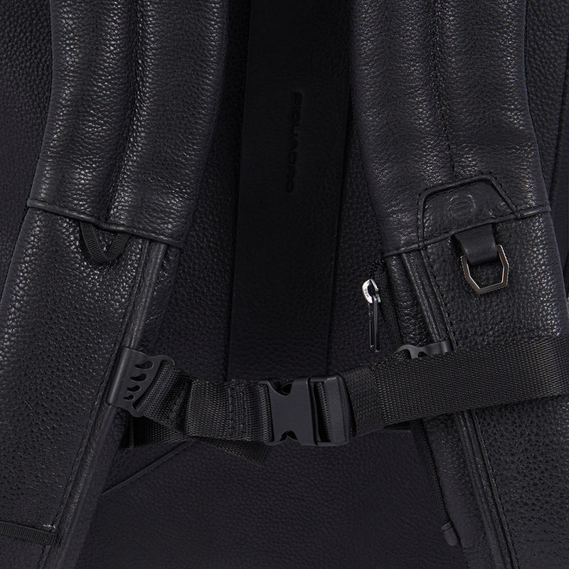 Convertible backpack duffel bag
