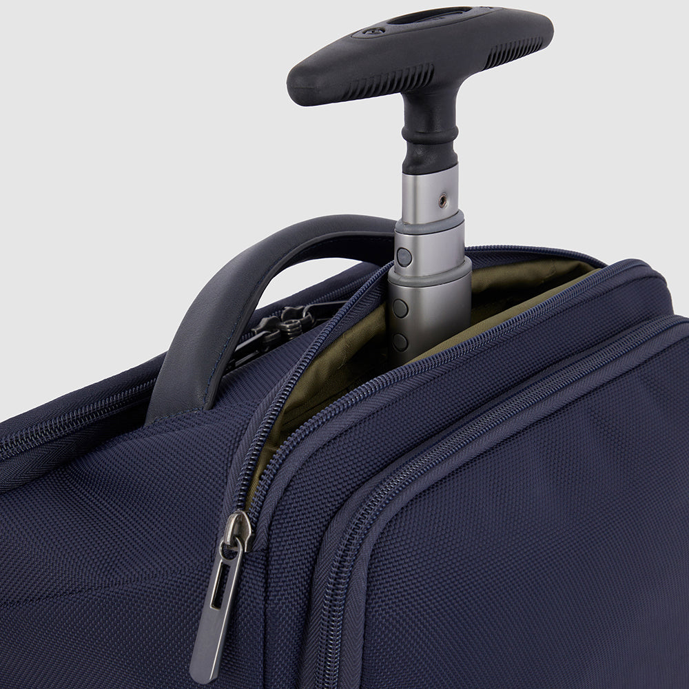 Underseater travel backpack with wheels 15,6