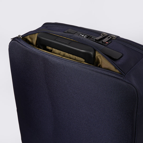 4 wheel cabin suitcase for laptop 15,6"