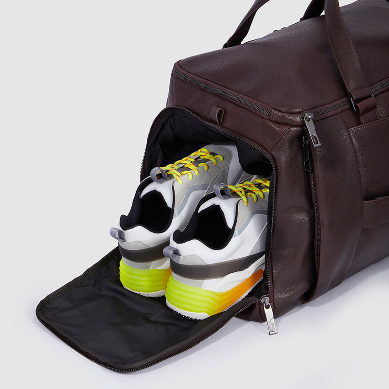 Convertible backpack duffel bag