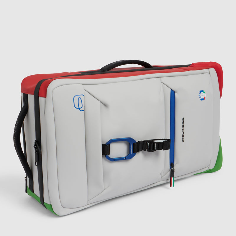 Duffle bag with wheels "Piquadro x FISI"