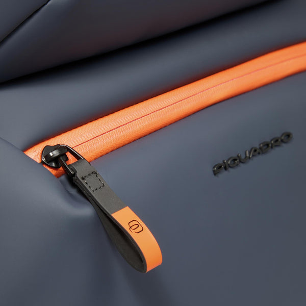 Water resistant, slim 4 wheel cabin suitcase