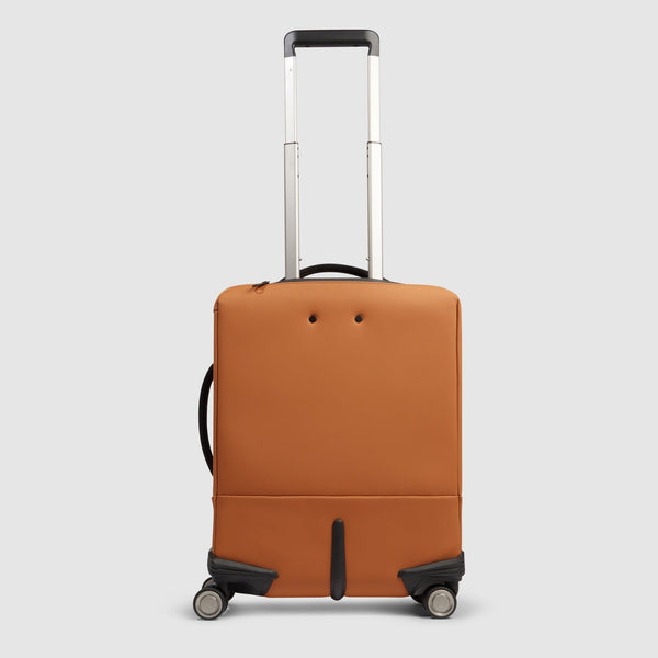 Water resistant, slim 4 wheel cabin suitcase - 3