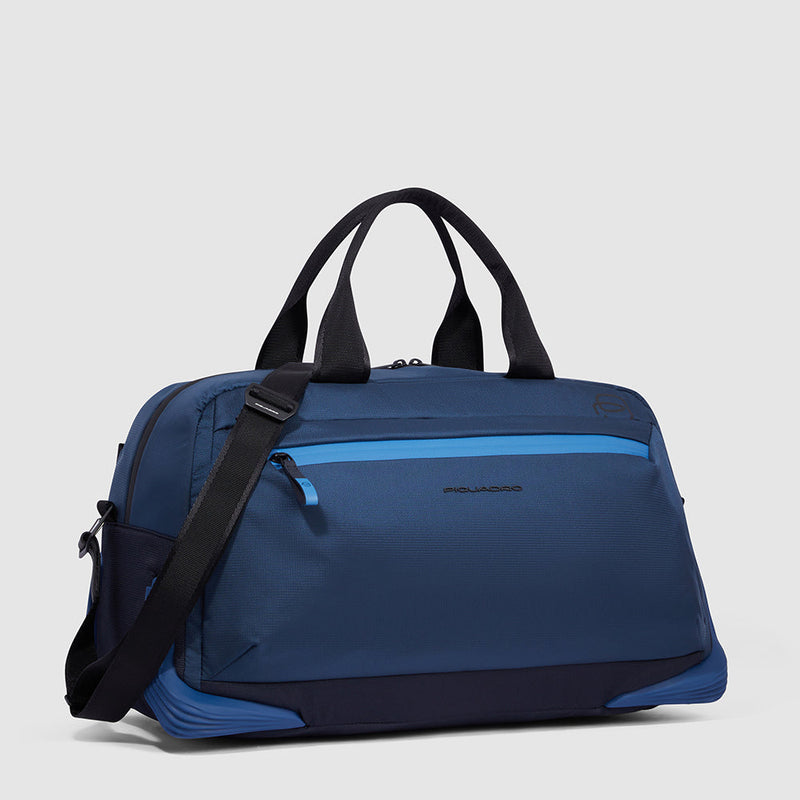 Modular duffel bag in recycled fabric