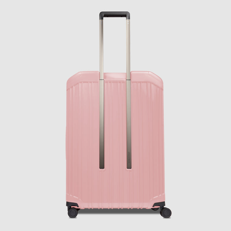 Expadable, large 4 wheel suitcase