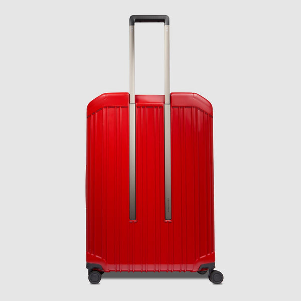 Expadable, large 4 wheel suitcase