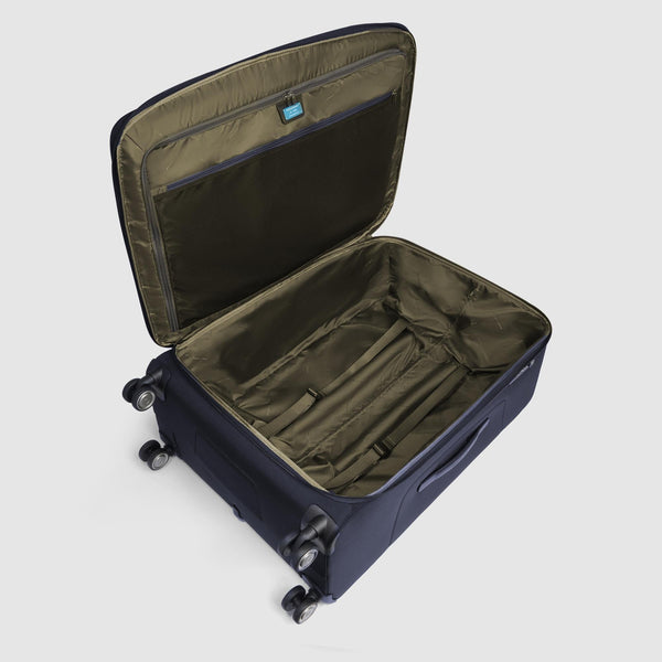 Expandable, large 4 wheel suitcase
