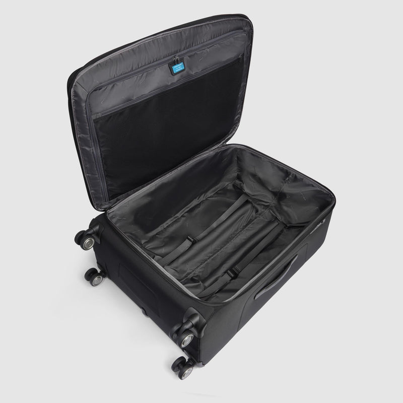 Expandable, large 4 wheel suitcase
