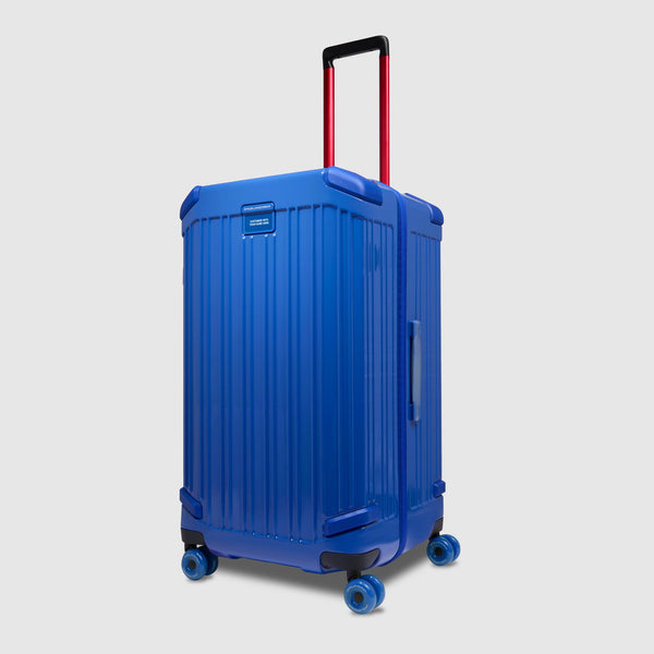 Hardside 4 wheel suitcase in trunk shape, small
