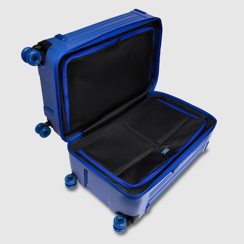 Hardside 4 wheel suitcase in trunk shape, small