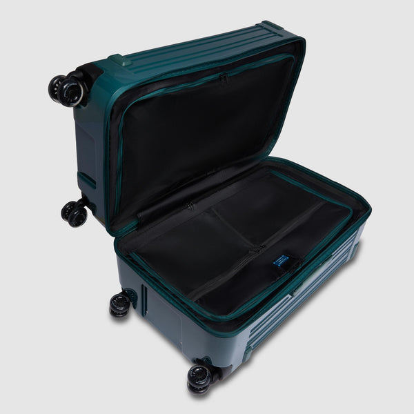 Hardside 4 wheel suitcase in trunk shape, small