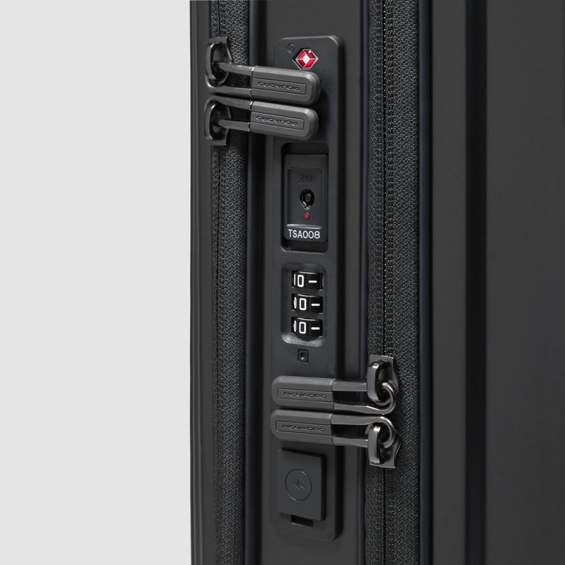 4 wheel cabin suitcase for laptop 17,3"