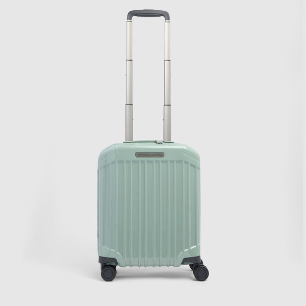 Underseater carry-on - 1