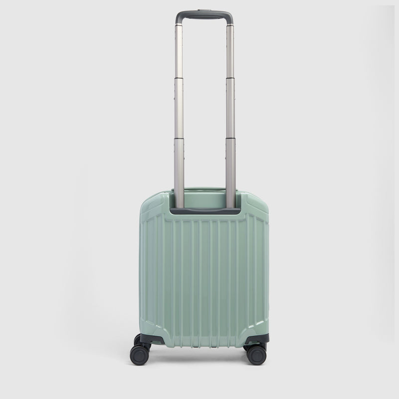 Underseater carry-on