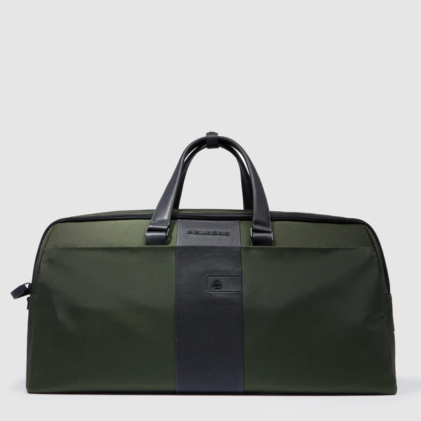 Duffel bag in recycled fabric
