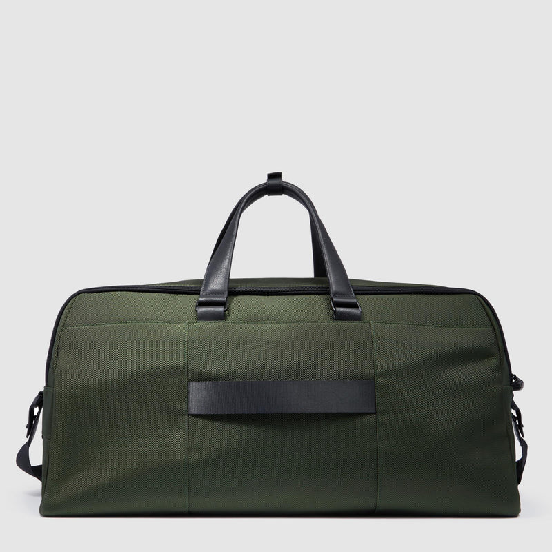 Duffel bag in recycled fabric