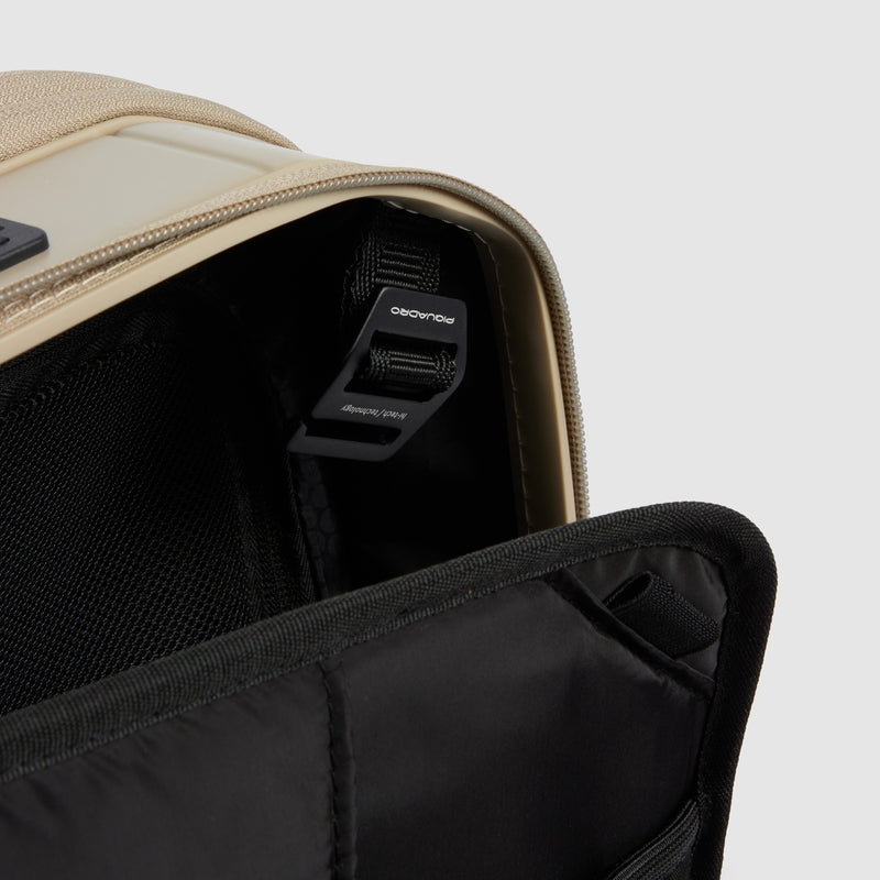 Cabin suitcase for laptop with dual opening