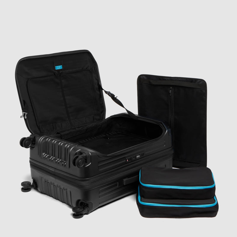 Medium size, 4 wheel suitcase with dual opening