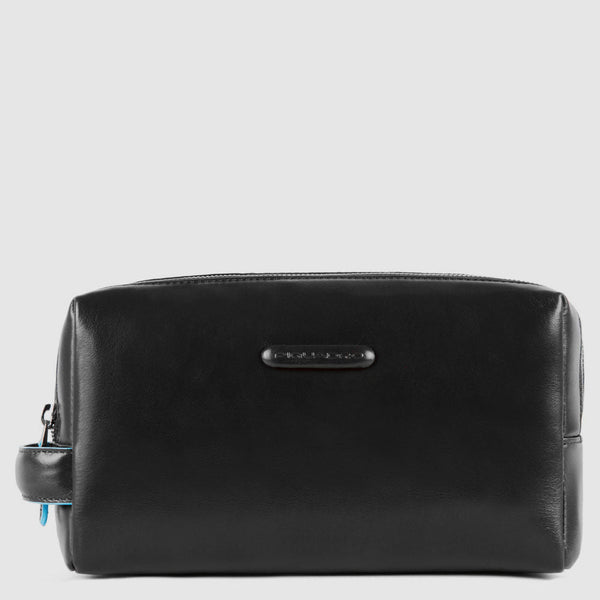 Leather toiletry bag with two dividers